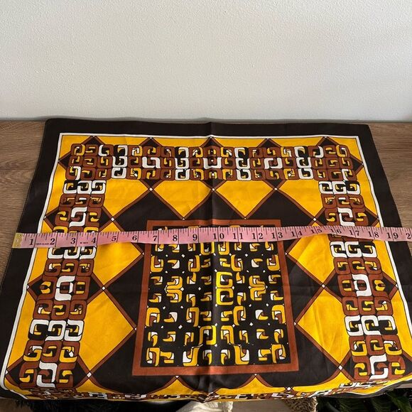 VINTAGE 1970s Retro Geometric Square Scarf - Mod Psychedelic Print headscarf - Picture 4 of 5